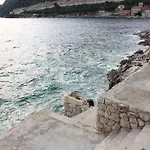 By The Sea Sobra, Mljet - 4889 アパート *